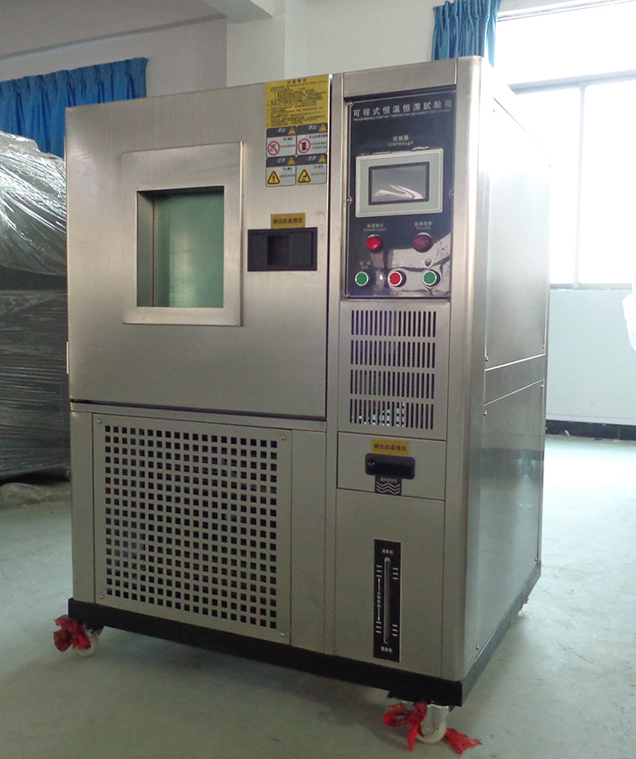 恒溫試驗箱產品直視圖